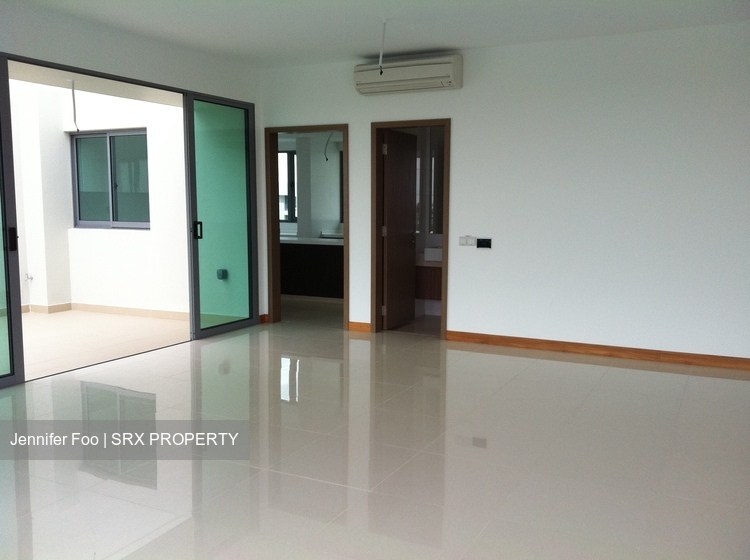 Waterfront Waves (D16), Condominium #375545061